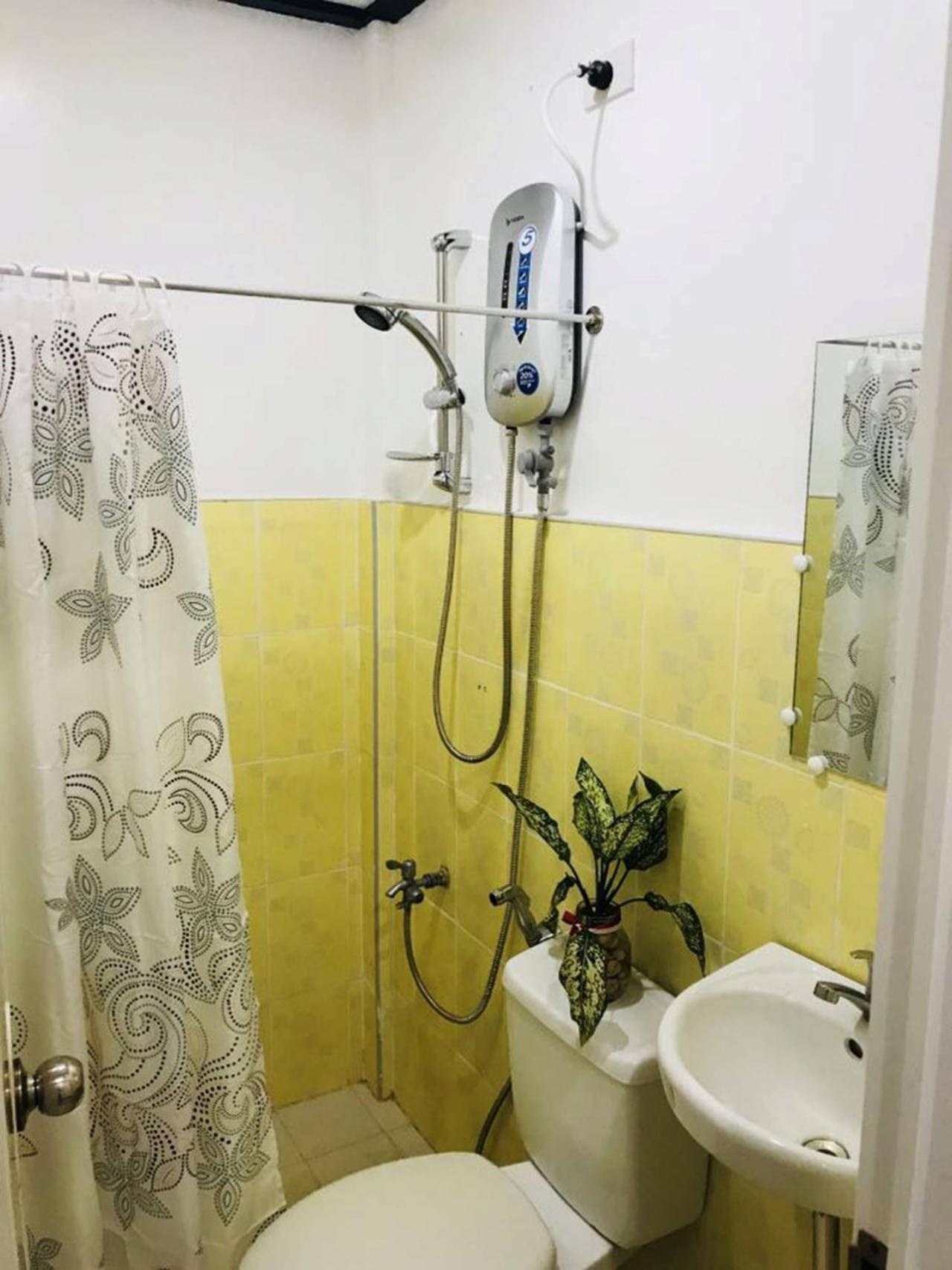 A&J Pension Puerto Princesa Eksteriør billede