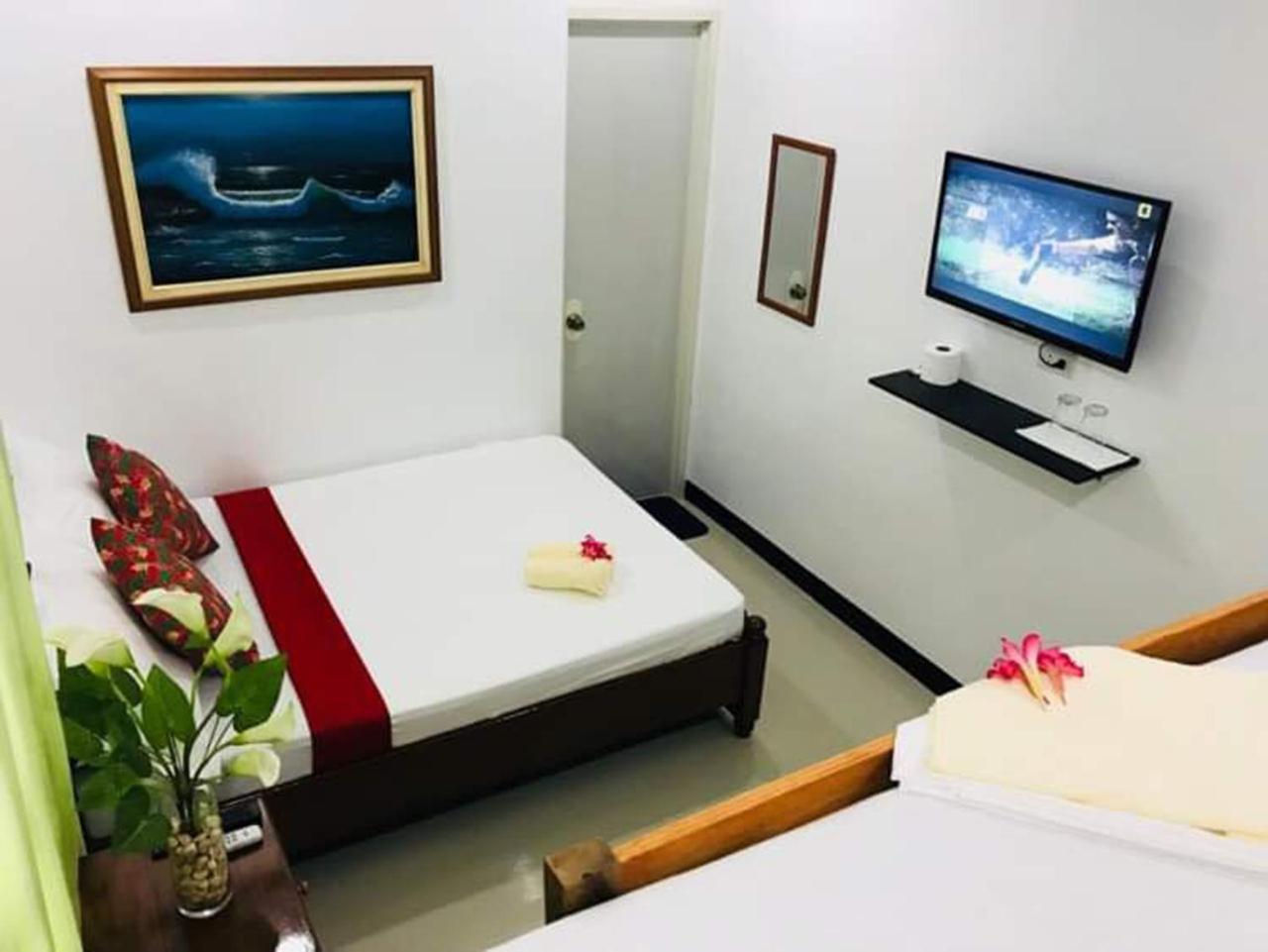 A&J Pension Puerto Princesa Eksteriør billede
