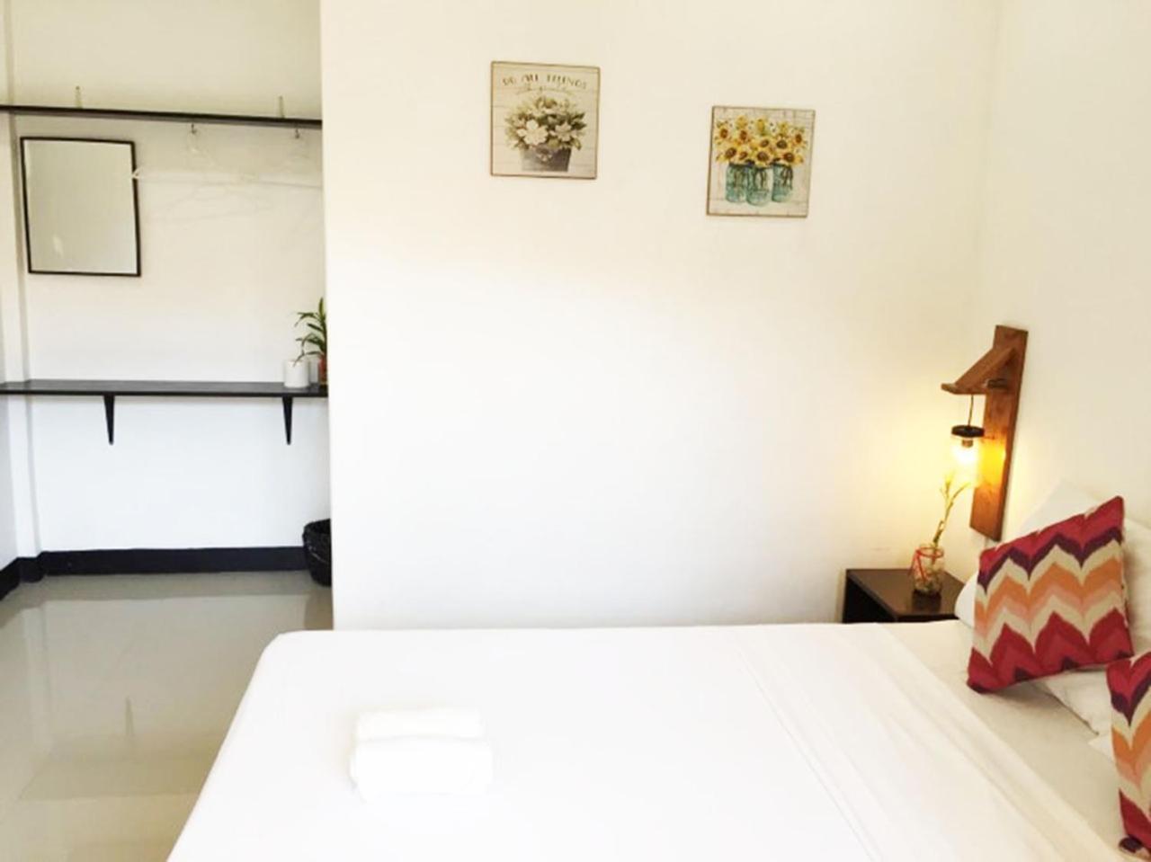 A&J Pension Puerto Princesa Eksteriør billede