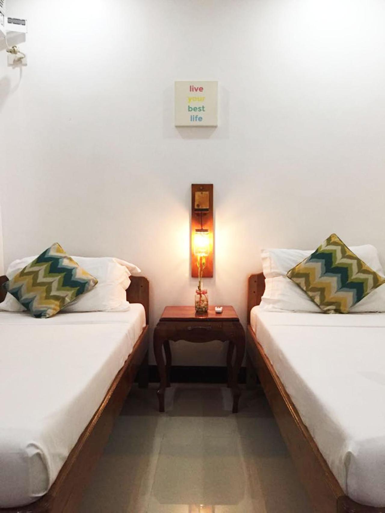 A&J Pension Puerto Princesa Eksteriør billede